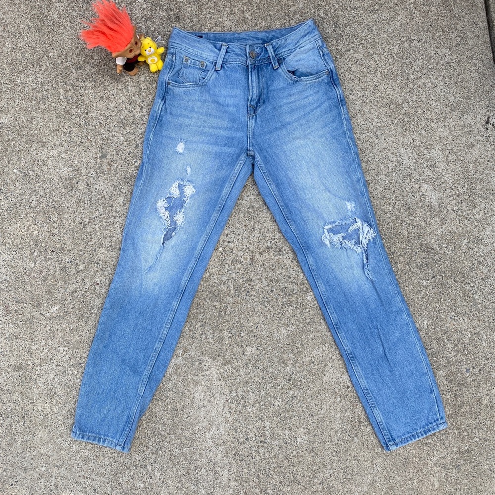 Ripped Pepe Jeans!